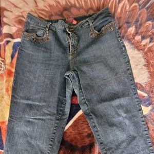 LOOK! WESTPORT JEANS! AMAZING!!